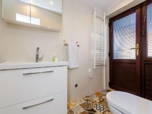 Apartment  Room Sunset Beach - Double Room Apartment in Dubrovnik