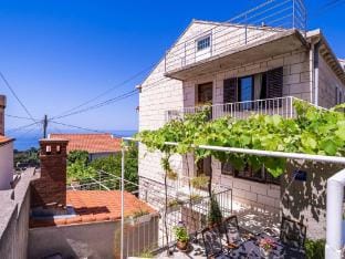 Apartments Stella - One Bedroom Apartment with Terrace A2 Apartment in Dubrovnik