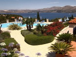 Villa Alegria Cavtat - Comfort Two Bedroom Apartment with Sea View Apartment C Apartment in Cavtat