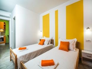 Apartments  Rooms Sunshine Home- Twin Room  Yellow Apartment in Dubrovnik-Neretva County