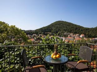 Begovic Guest House - Two-Bedroom Suite with Balcony Apartment in Dubrovnik