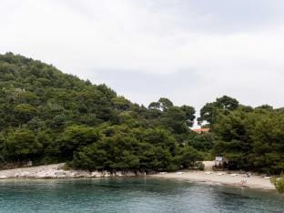 Apartments Skurla - Studio Apartman A2 bijeli Apartment in Korita, Mljet