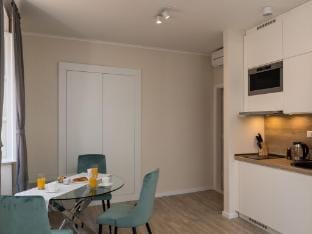 Apartments Urbis - Premium Studio Apartment with City View Lijevi Apartment in Dubrovnik