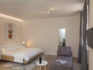 Apartments Urbis - Premium Studio Apartment with City View Lijevi Apartment in Dubrovnik