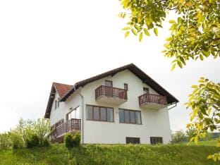 Guesthouse Zafran- Two Bedroom Apartment Apartment in Plitvice Lakes Park