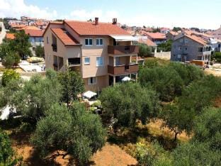 Apartments Maza - One Bedroom Apartment Antonio Apartment in Zadar
