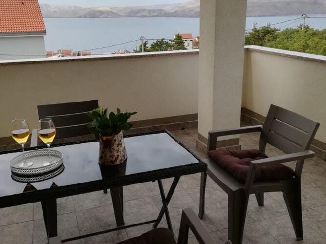 Apartment Villa Bijele Stijene - Two Bedroom Apartment with Terrace and Sea View Apartment in Zadar County