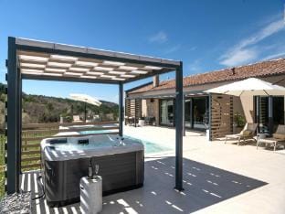 Villa Noeli with Swimming Pool Villa in Istria County