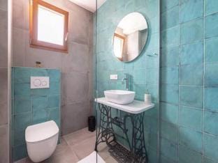 Mamma mia luxury rooms - Double Room with Sea View Relaxing beachfront paradise - 2 Apartment in Trogir