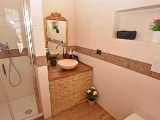 Tuscan Retreat in Aiale Vacation rental in Tuscany