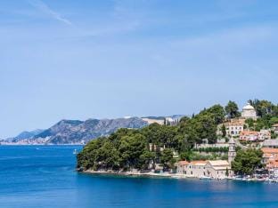 Apartments  Rooms Mara  Petrunjela - One Bedroom Apartment with Balcony and Sea View Apartment in Cavtat