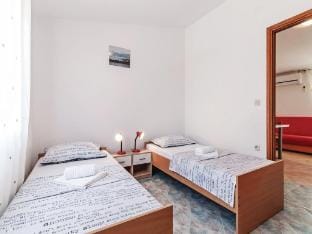 Apartments Hak - One Bedroom Apartment with Terrace and Sea view Apartment in Zadar County