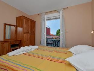 Bedroom apartment with balcony Apartment in Baška Voda