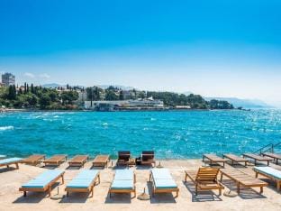 Apartment Alba - Three Bedroom Apartment with Loggia Apartment in Split