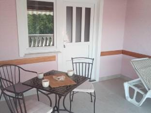 Apartments Marija - One Bedroom Apartment with Balcony and Sea View Zuti A2 Apartment in Tisno