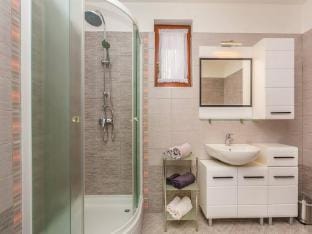 Apartments Paola - Two Bedroom Apartment with Terrace and Sea view Apartment in Lika-Senj County
