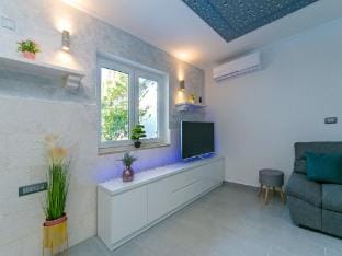 Apartment Papilio  - Two Bedroom Apartment with Terrace Apartment in Brela
