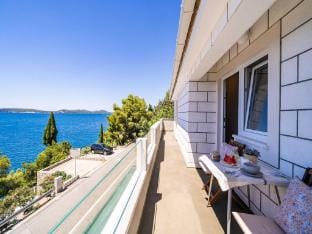 Apartments Lovro - One bedroom apartment with Balcony and Sea View 3 Apartment in Dubrovnik-Neretva County