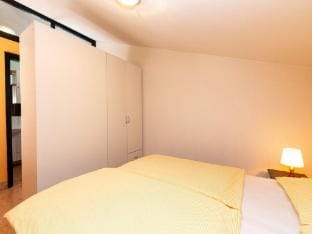Apartments Ilija Njavro - One Bedroom Apartment with Terrace and Sea View Apartment in Primorje-Gorski Kotar County