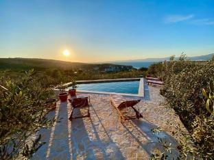 Villa Roza - One Bedroom with Swimming Pool Villa in Split-Dalmatia County