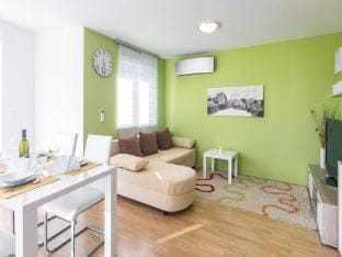 Apartment Salvagno - Two Bedroom Apartment with Balcony and Sea View Apartment in Primorje-Gorski Kotar County