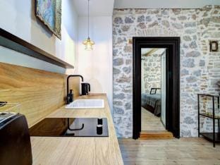 History House Moja Ti 1830 - Deluxe Apartment Gorica Apartment in Lika-Senj County