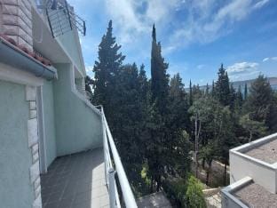Apartments Smokvica - Three Bedroom AptTerrace Apartment in Zadar County