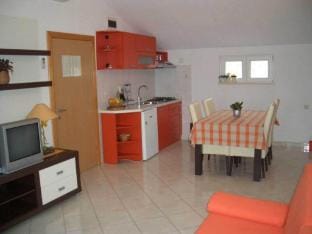 Apartment in Bol with balcony Apartment in Bol