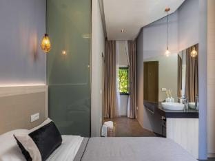 Rooms Lejletul - Triple Room Apartment in Dubrovnik