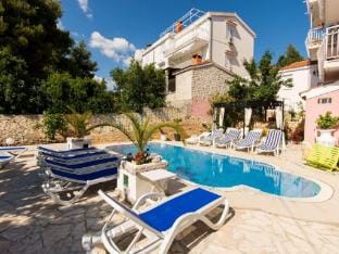 Villa Stil - Studio Apartment with Balcony and Sea View 103 Apartment in Okrug Gornji