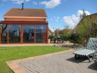 Bungalow in Breskens with Waterfront Jetty Vacation rental in Zeeland, Netherlands