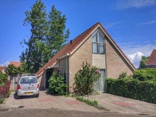 Bungalow in Breskens near Beach  Lighthouse Vacation rental in Zeeland, Netherlands