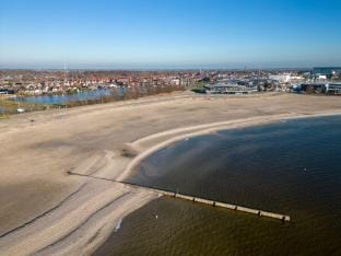 Houseboat in Lemmer with Harbor Views Vacation rental in Friesland, Netherlands