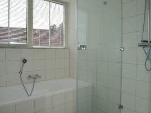 House in Netherlands for 8 with Modern Comfort Vacation rental in Zeeland, Netherlands