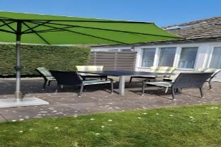 Cozy Comfortable Cottage Vacation rental in Zeeland, Netherlands