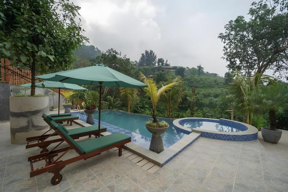 Selayang Olivehill - Kemewahan Glamping di Hutan Vacation rental in West Java