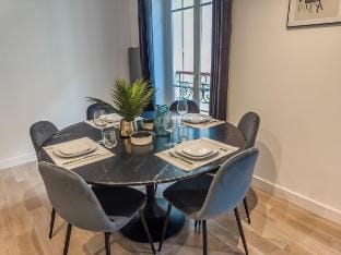 HbyB - Madeleine Concorde - 2 rooms Apartment in Paris