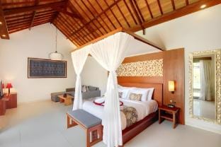 A Luxurious Retreat 2BR Villas In Uluwatu Villa in Kuta Selatan
