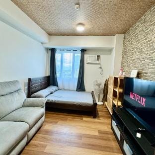 Cozy Studio with Great View in Mplace, Quezon City Apartment in Quezon City