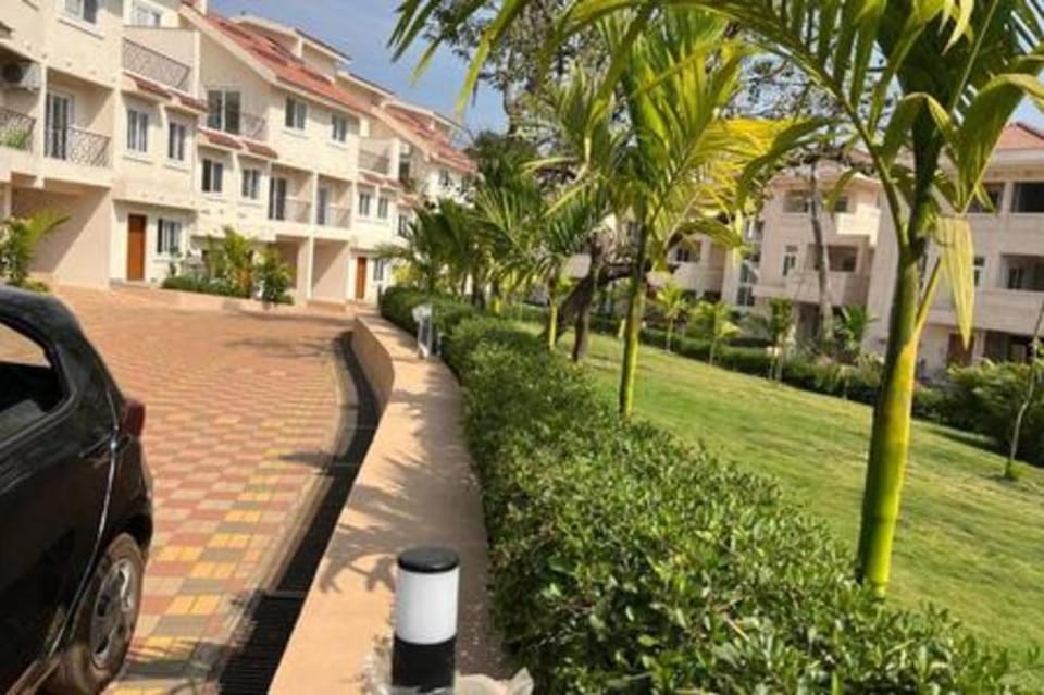 Brikitt Grand 4BHK Villa Siolim Vacation rental in Goa, India