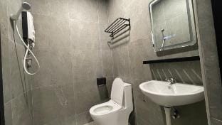 Sam Choon Homestay Batu Pahat City Centre 4Room4CP Vacation rental in Johor