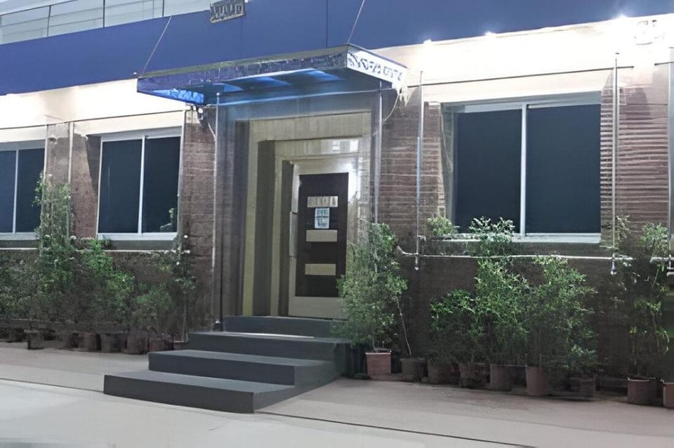 Prime View Hotel Hotel in Punjab