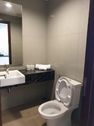 Cozy and Furnished West vista Apartemen Apartment in Jakarta