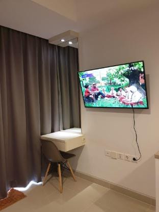 Cozy and Furnished West vista Apartemen Apartment in Jakarta