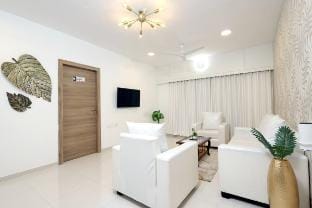 Business-Friendly 2BHK in JB Nagar, Andheri  Apartment in Mumbai