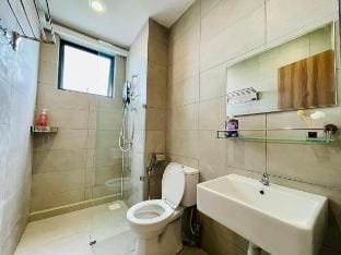 The Cozy Glen 3R2B | 6pax @YPM422 Apartment in Kuching