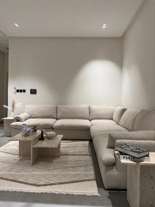 Luxury Apartment with Private Entrance and Kitchen Apartment in Riyadh