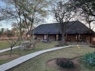 Bush lodge, Mountain View’s, surrounded by nature! Vacation rental in South Africa