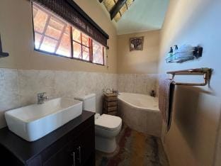 Bush lodge, Mountain View’s, surrounded by nature! Vacation rental in South Africa