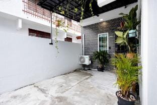 Casa for 4 - Private Studio Ipoh Vacation rental in Ipoh